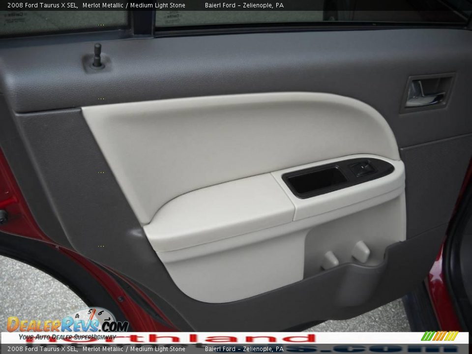 2008 Ford Taurus X SEL Merlot Metallic / Medium Light Stone Photo #13