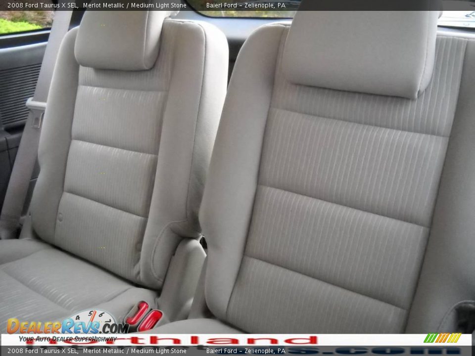 2008 Ford Taurus X SEL Merlot Metallic / Medium Light Stone Photo #16