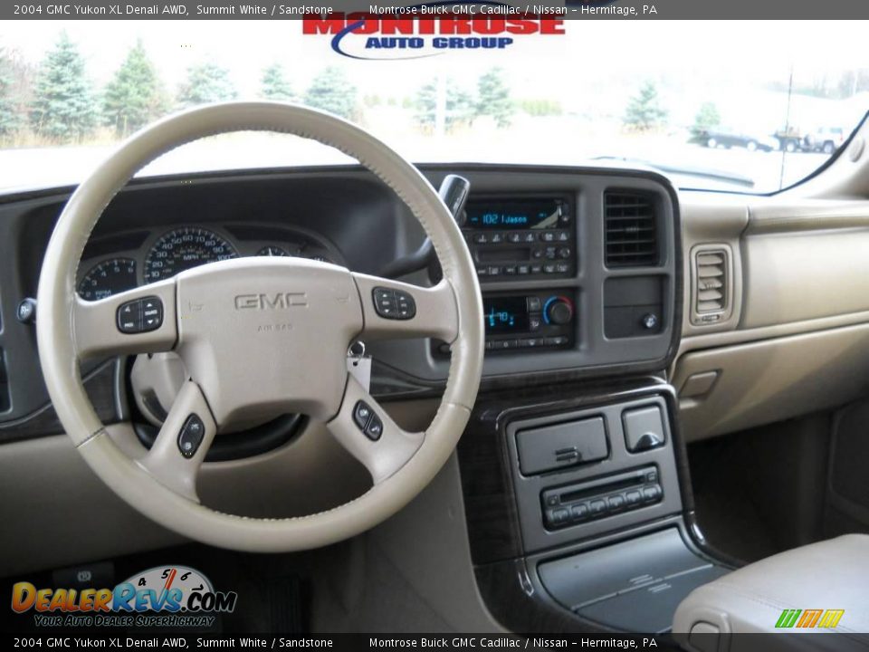 2004 GMC Yukon XL Denali AWD Summit White / Sandstone Photo #10