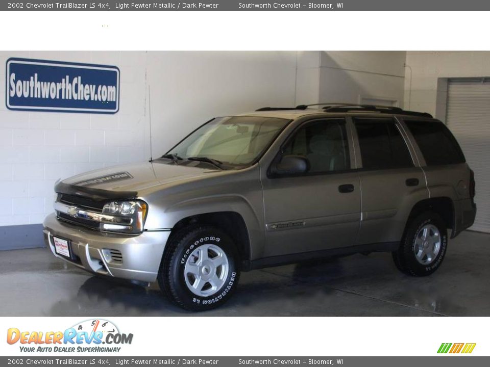 2002 Chevrolet TrailBlazer LS 4x4 Light Pewter Metallic / Dark Pewter Photo #1