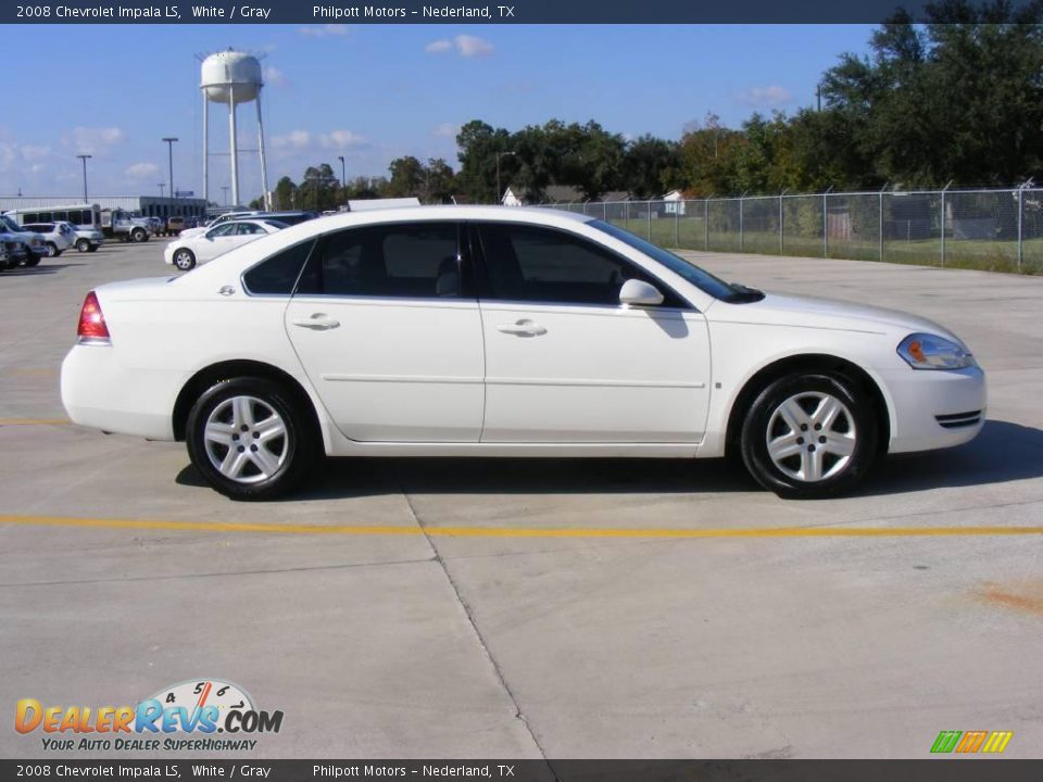 2008 Chevrolet Impala LS White / Gray Photo #2