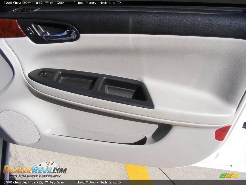 2008 Chevrolet Impala LS White / Gray Photo #23
