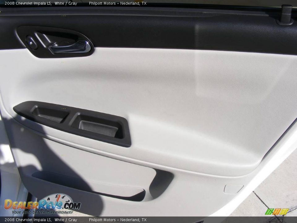 2008 Chevrolet Impala LS White / Gray Photo #26