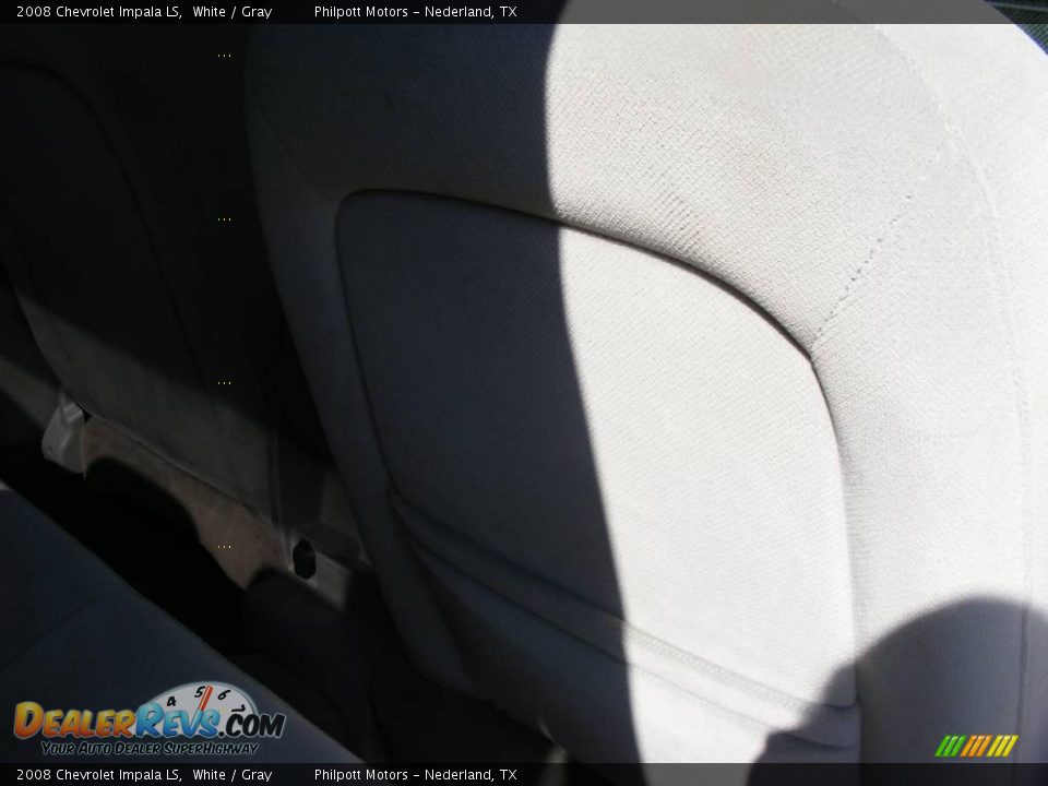 2008 Chevrolet Impala LS White / Gray Photo #27