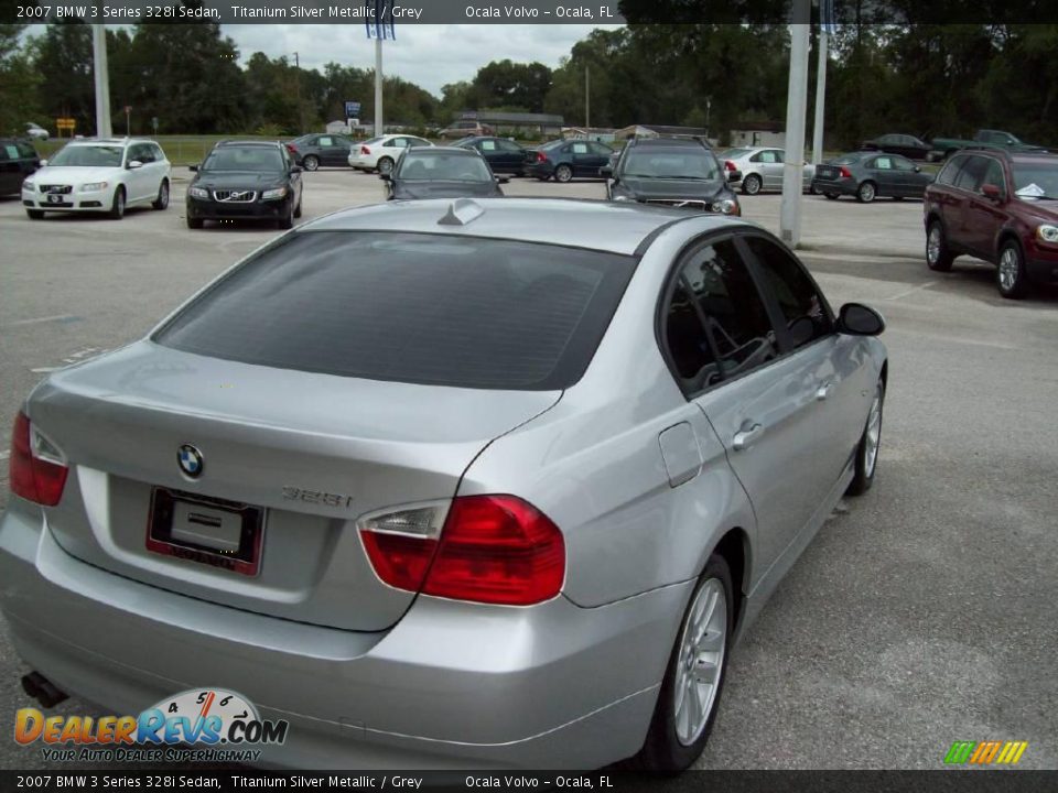 2007 BMW 3 Series 328i Sedan Titanium Silver Metallic / Grey Photo #8