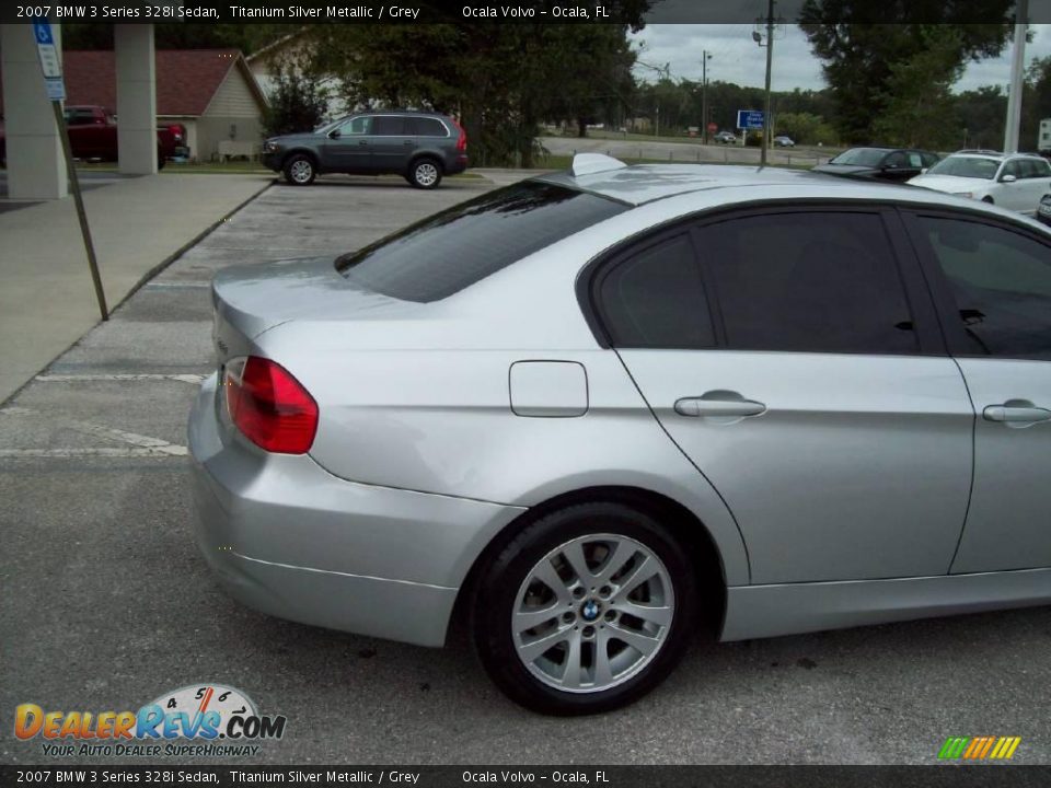 2007 BMW 3 Series 328i Sedan Titanium Silver Metallic / Grey Photo #9