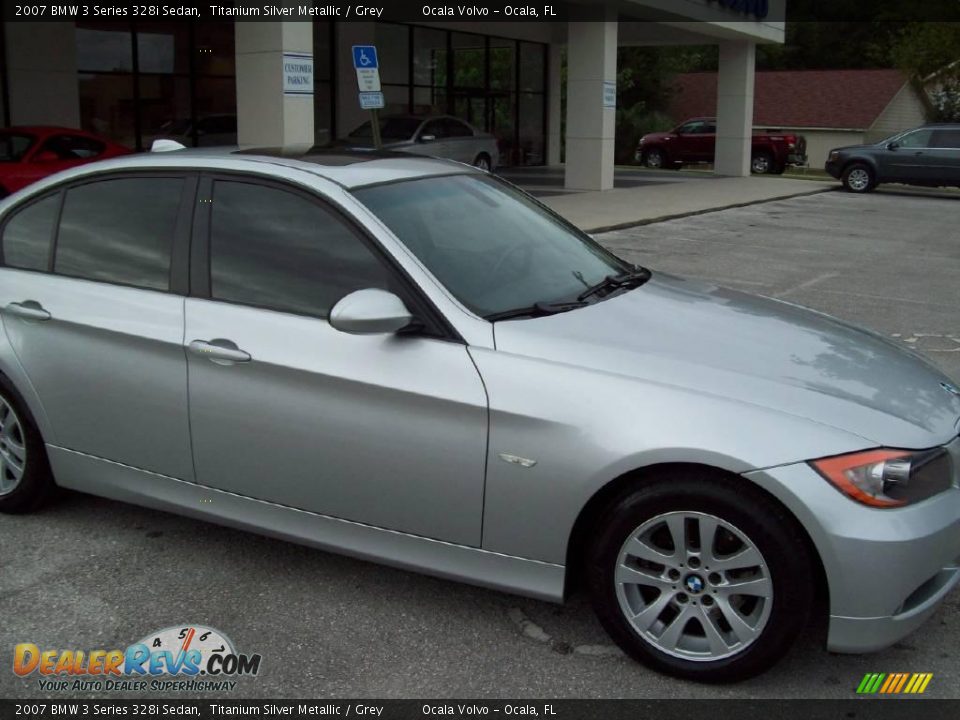 2007 BMW 3 Series 328i Sedan Titanium Silver Metallic / Grey Photo #11