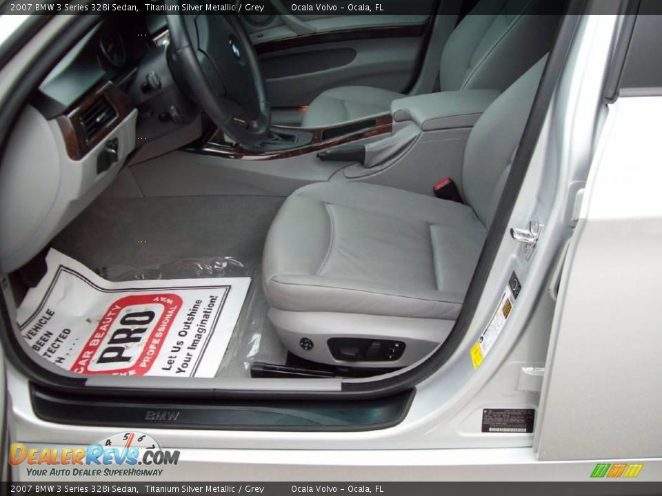 2007 BMW 3 Series 328i Sedan Titanium Silver Metallic / Grey Photo #14