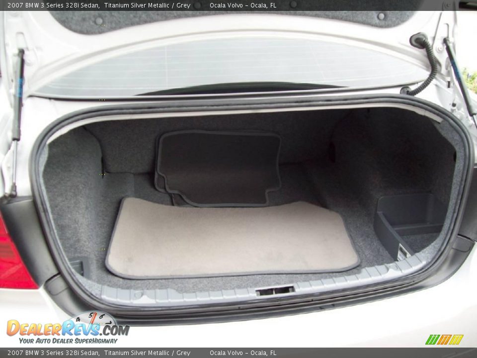 2007 BMW 3 Series 328i Sedan Titanium Silver Metallic / Grey Photo #20