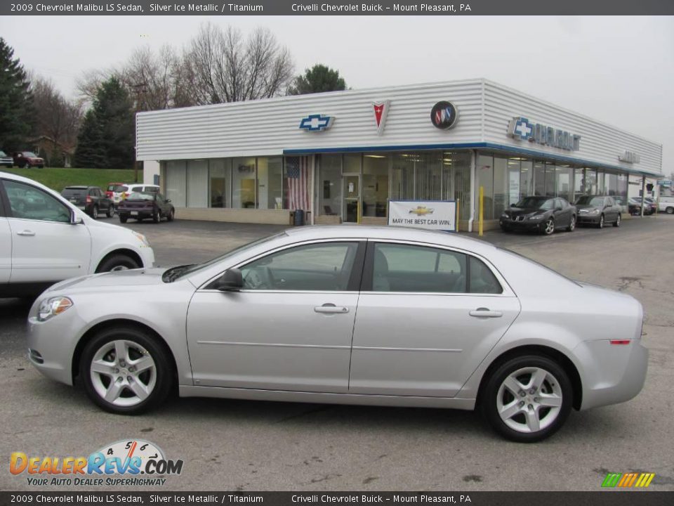 2009 Chevrolet Malibu LS Sedan Silver Ice Metallic / Titanium Photo #2