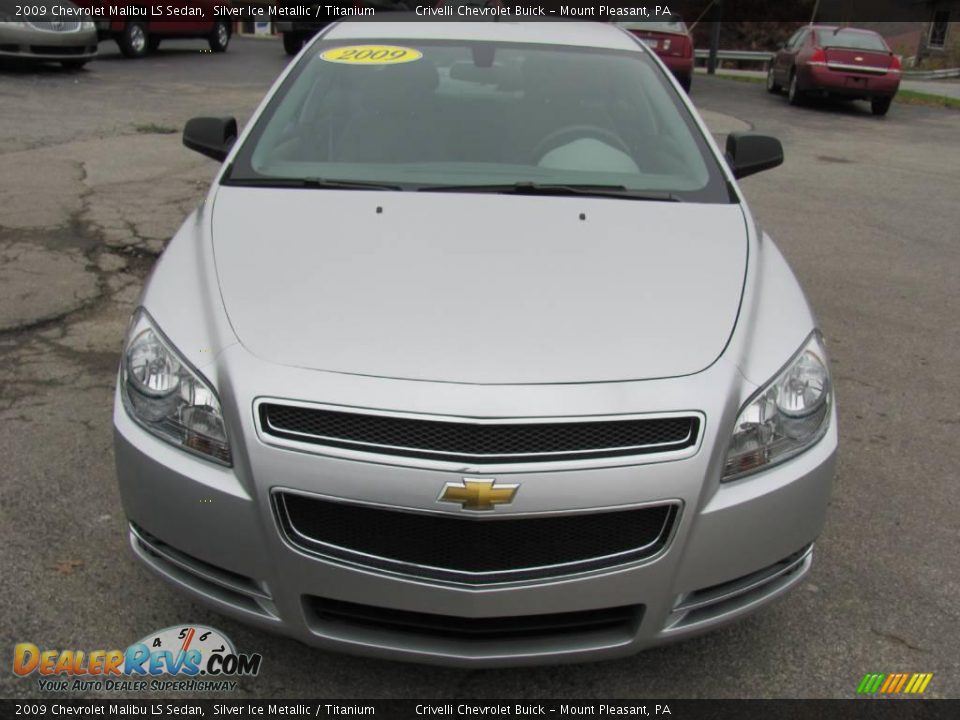 2009 Chevrolet Malibu LS Sedan Silver Ice Metallic / Titanium Photo #10