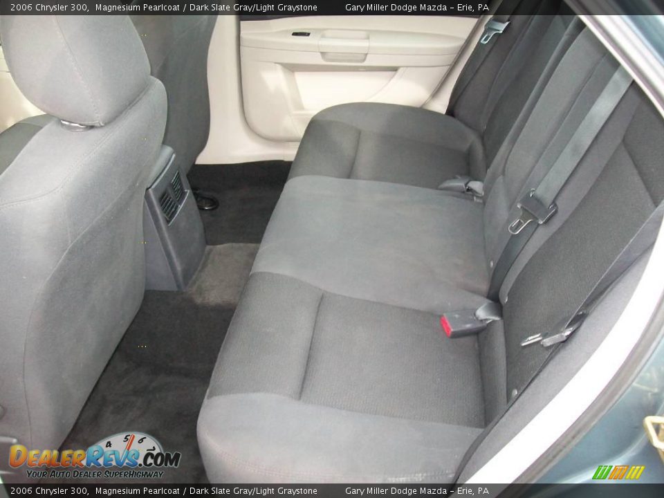 2006 Chrysler 300 Magnesium Pearlcoat / Dark Slate Gray/Light Graystone Photo #13