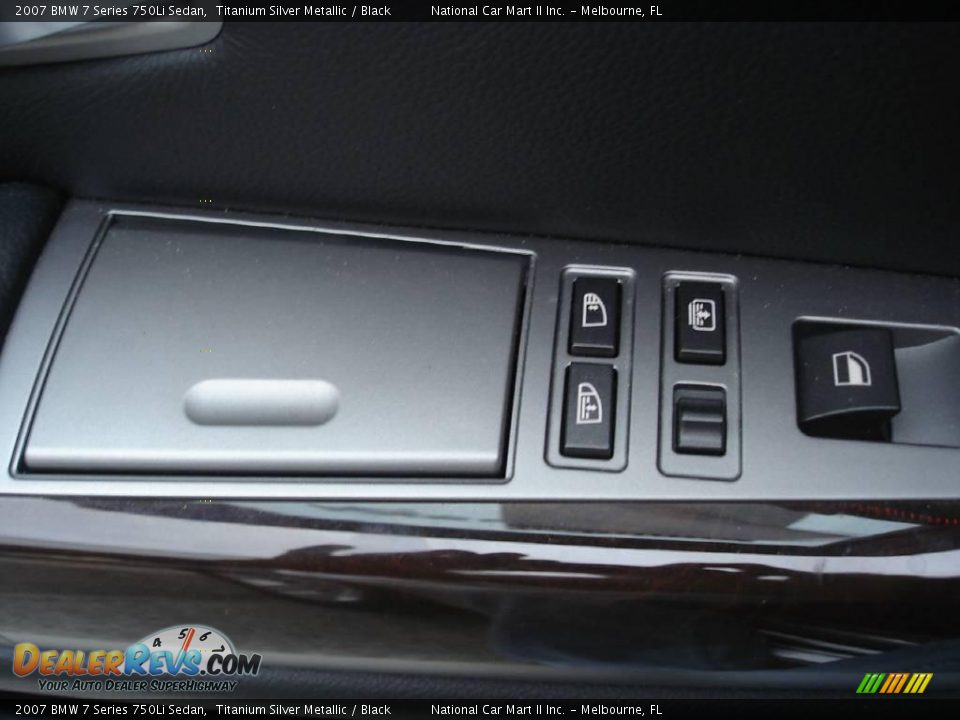 2007 BMW 7 Series 750Li Sedan Titanium Silver Metallic / Black Photo #8