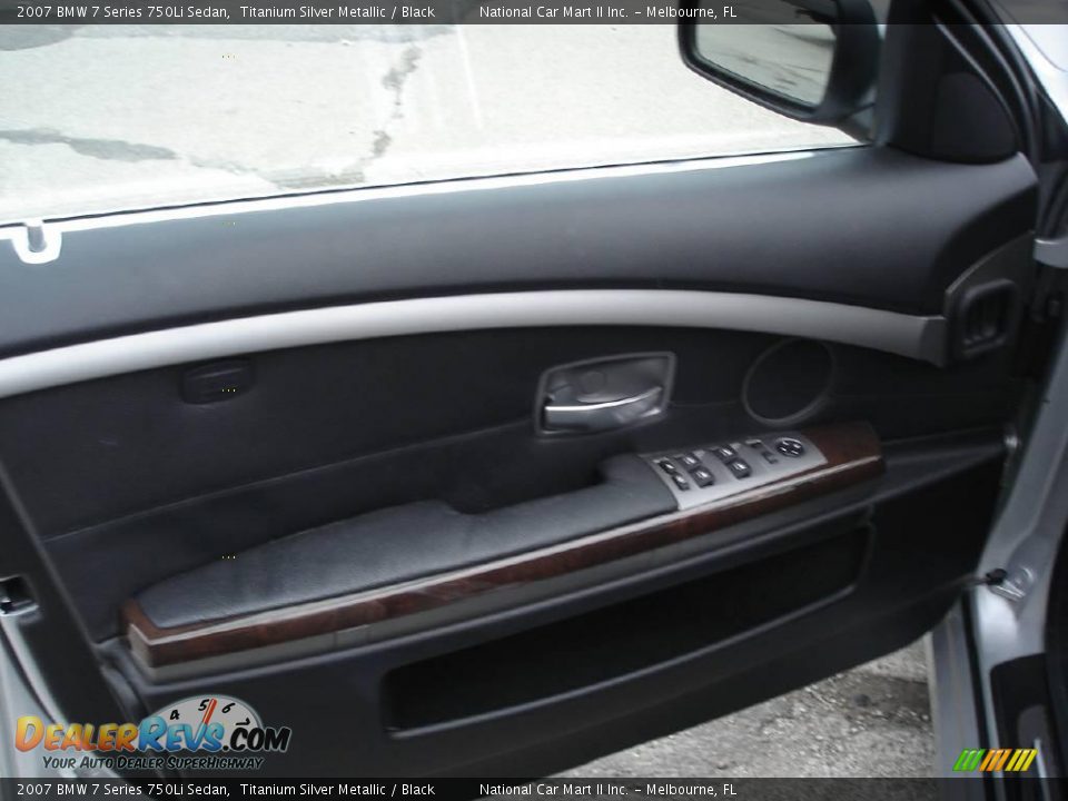 2007 BMW 7 Series 750Li Sedan Titanium Silver Metallic / Black Photo #11