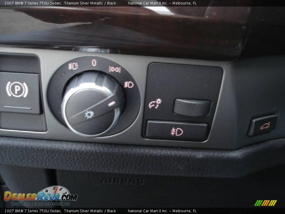 2007 BMW 7 Series 750Li Sedan Titanium Silver Metallic / Black Photo #13