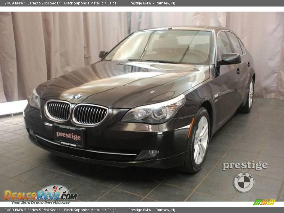 2009 BMW 5 Series 528xi Sedan Black Sapphire Metallic / Beige Photo #1