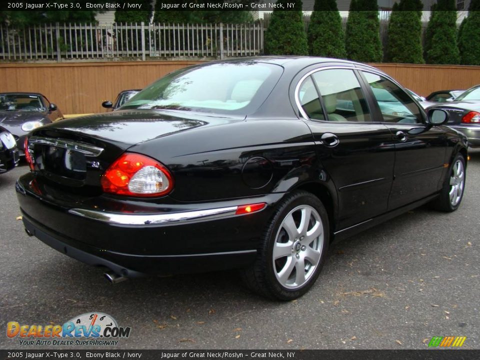 2005 Jaguar X-Type 3.0 Ebony Black / Ivory Photo #8