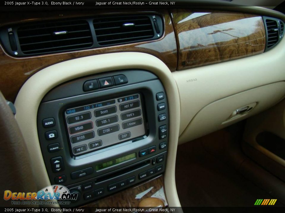 2005 Jaguar X-Type 3.0 Ebony Black / Ivory Photo #16