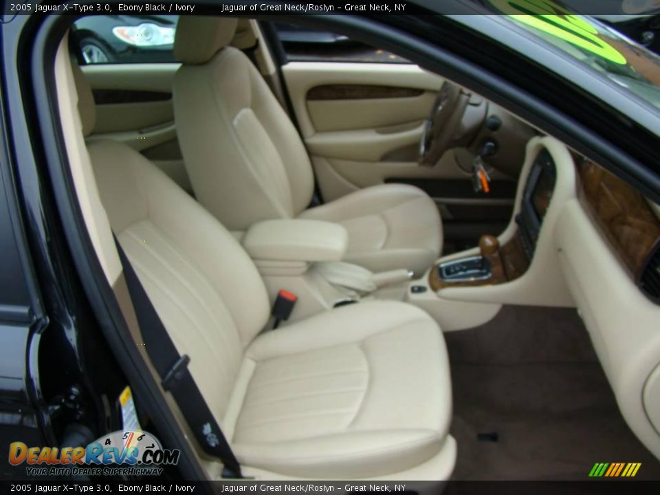 2005 Jaguar X-Type 3.0 Ebony Black / Ivory Photo #20
