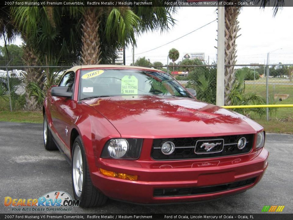 2007 Ford Mustang V6 Premium Convertible Redfire Metallic / Medium Parchment Photo #10