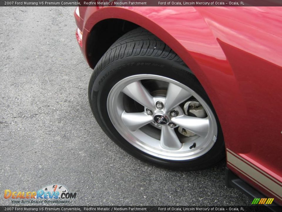 2007 Ford Mustang V6 Premium Convertible Redfire Metallic / Medium Parchment Photo #17