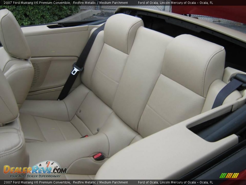 2007 Ford Mustang V6 Premium Convertible Redfire Metallic / Medium Parchment Photo #23