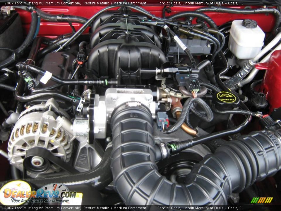 2007 Ford Mustang V6 Premium Convertible Redfire Metallic / Medium Parchment Photo #29