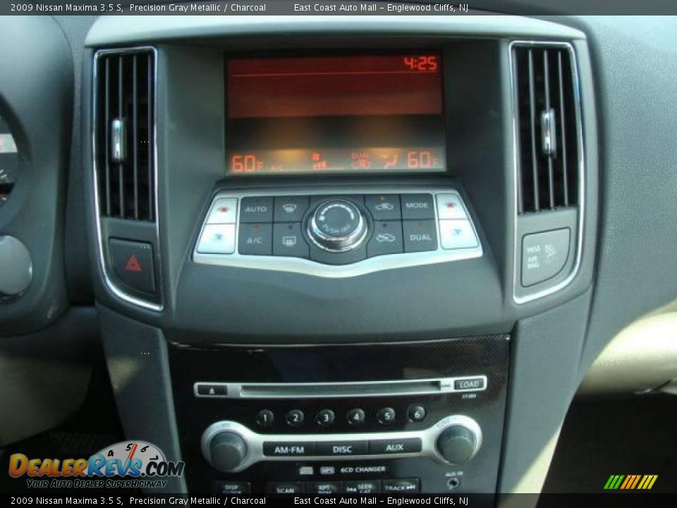 Controls of 2009 Nissan Maxima 3.5 S Photo #11