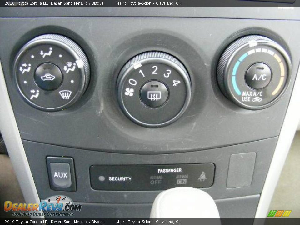 2010 Toyota Corolla LE Desert Sand Metallic / Bisque Photo #20