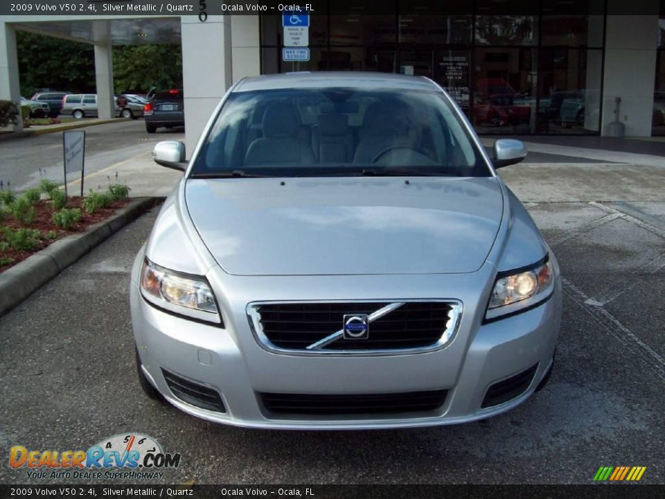 2009 Volvo V50 2.4i Silver Metallic / Quartz Photo #2