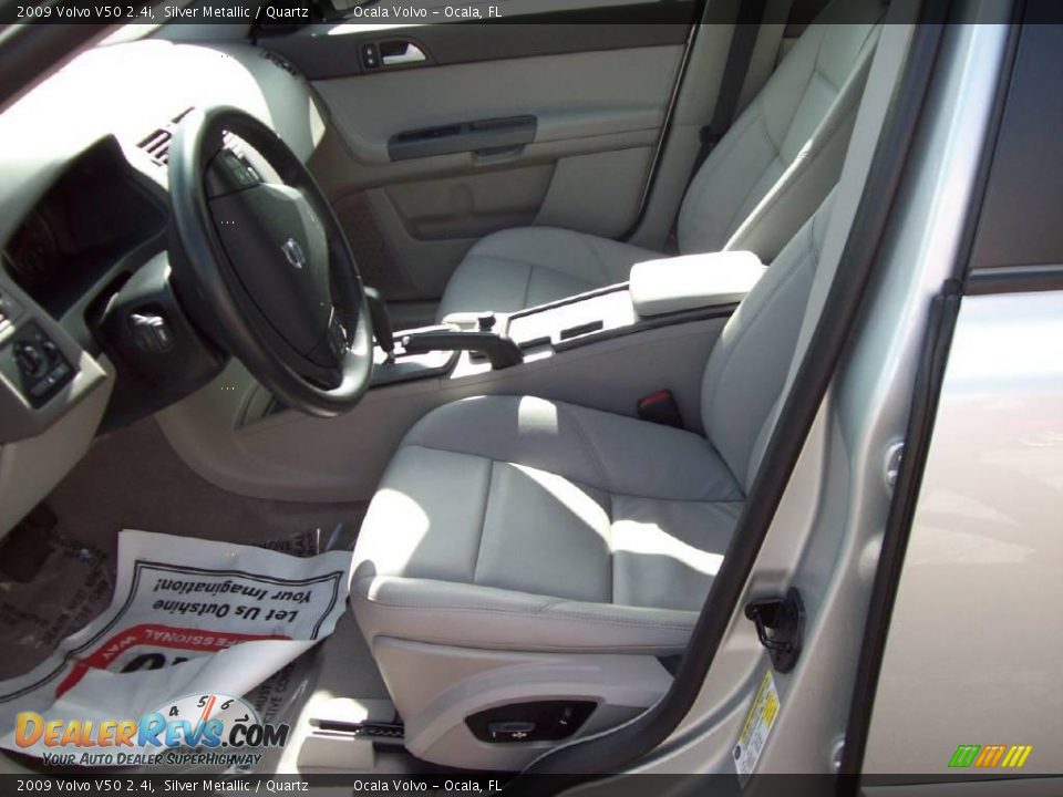 2009 Volvo V50 2.4i Silver Metallic / Quartz Photo #14