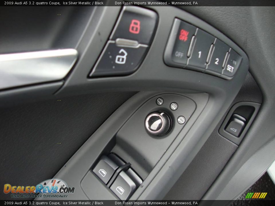 2009 Audi A5 3.2 quattro Coupe Ice Silver Metallic / Black Photo #14