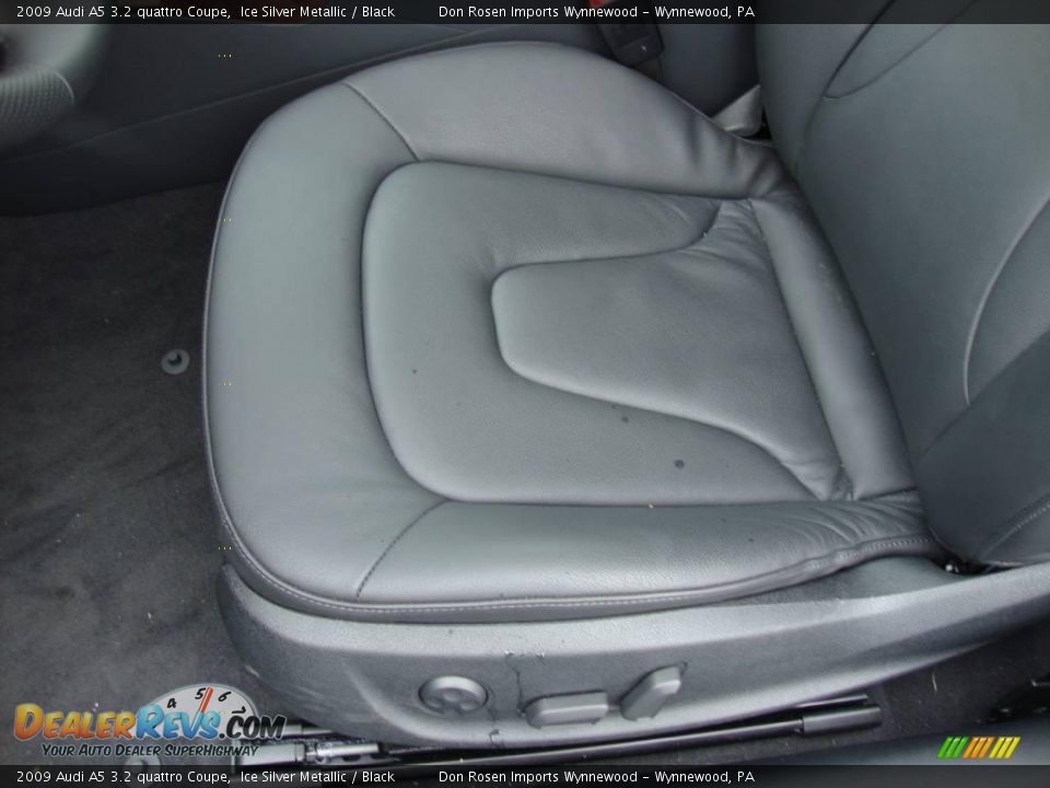 2009 Audi A5 3.2 quattro Coupe Ice Silver Metallic / Black Photo #15