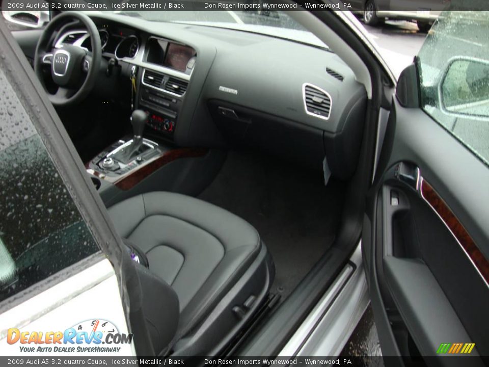 2009 Audi A5 3.2 quattro Coupe Ice Silver Metallic / Black Photo #18
