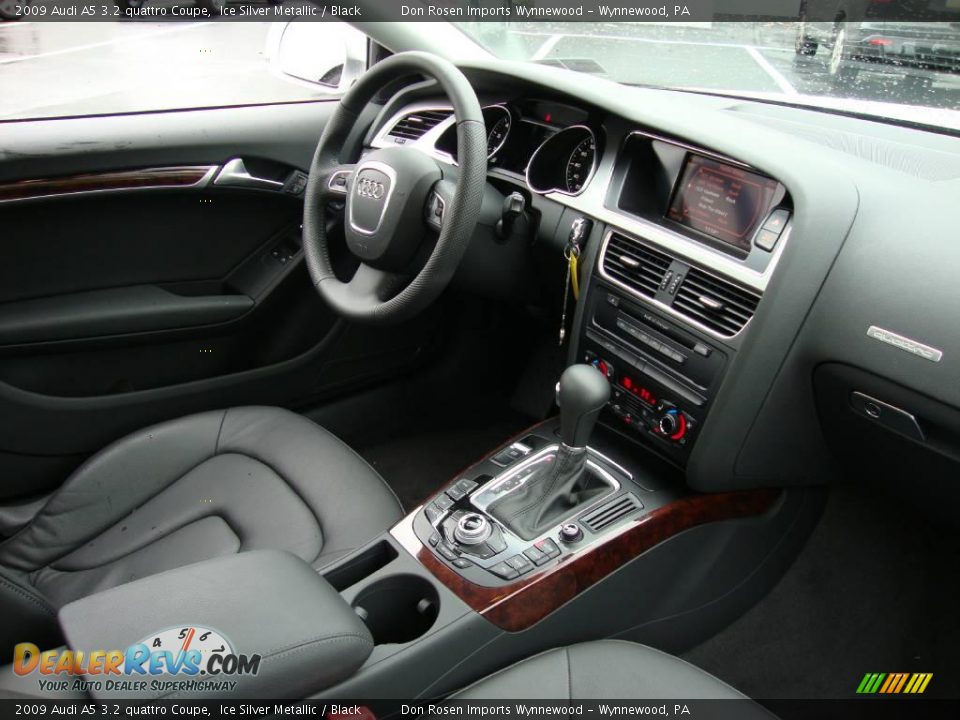 2009 Audi A5 3.2 quattro Coupe Ice Silver Metallic / Black Photo #19