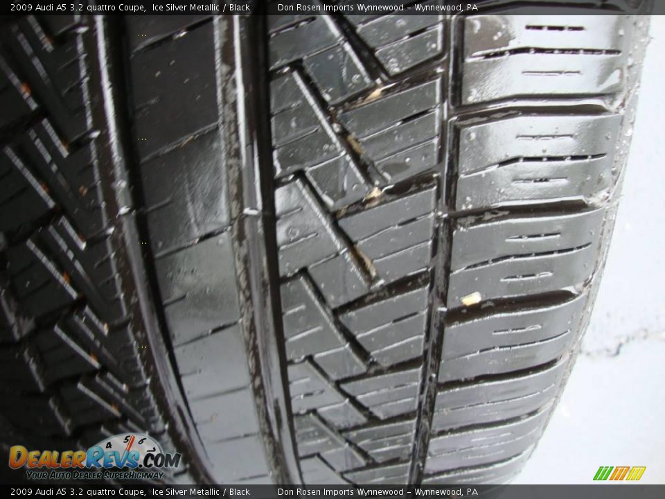 2009 Audi A5 3.2 quattro Coupe Ice Silver Metallic / Black Photo #26