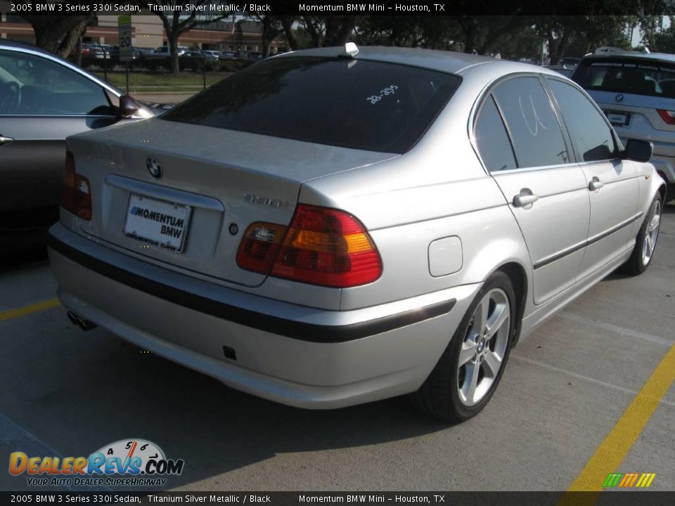 2005 BMW 3 Series 330i Sedan Titanium Silver Metallic / Black Photo #3