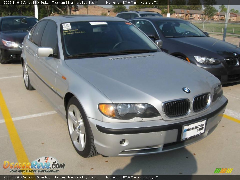 2005 BMW 3 Series 330i Sedan Titanium Silver Metallic / Black Photo #4