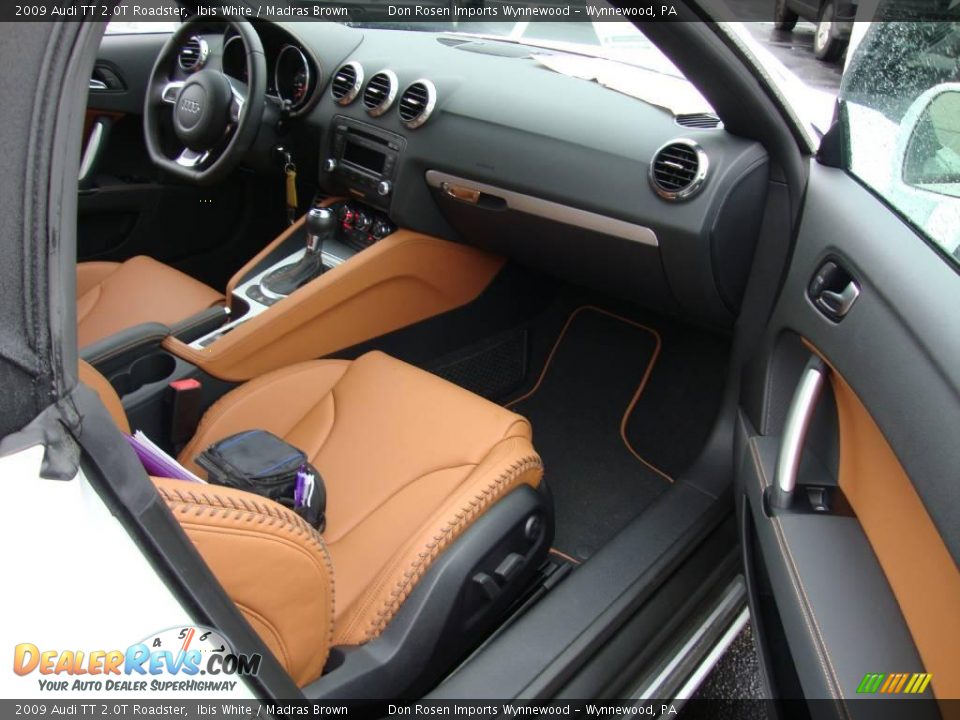2009 Audi TT 2.0T Roadster Ibis White / Madras Brown Photo #17