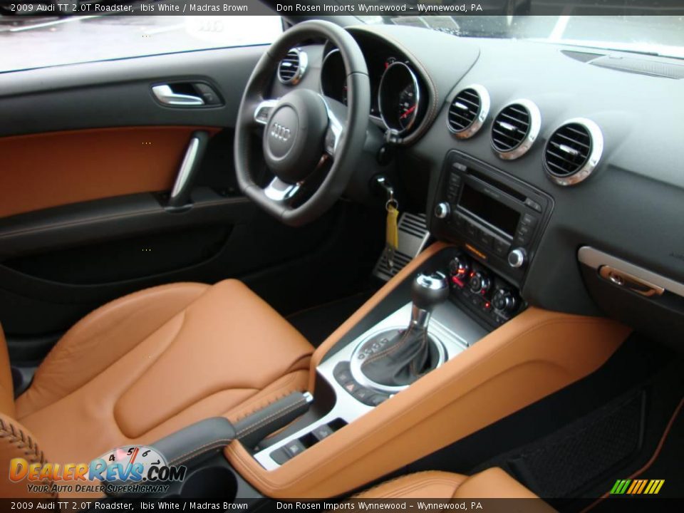 2009 Audi TT 2.0T Roadster Ibis White / Madras Brown Photo #18