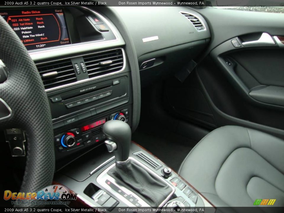 2009 Audi A5 3.2 quattro Coupe Ice Silver Metallic / Black Photo #31