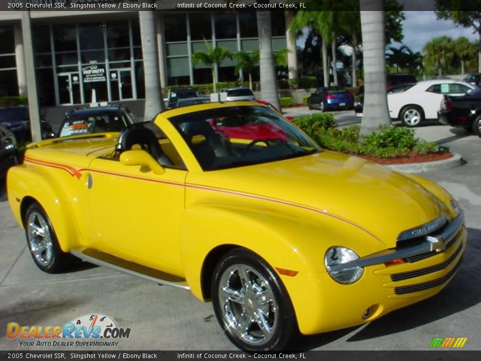 2005 Chevrolet SSR Slingshot Yellow / Ebony Black Photo #9