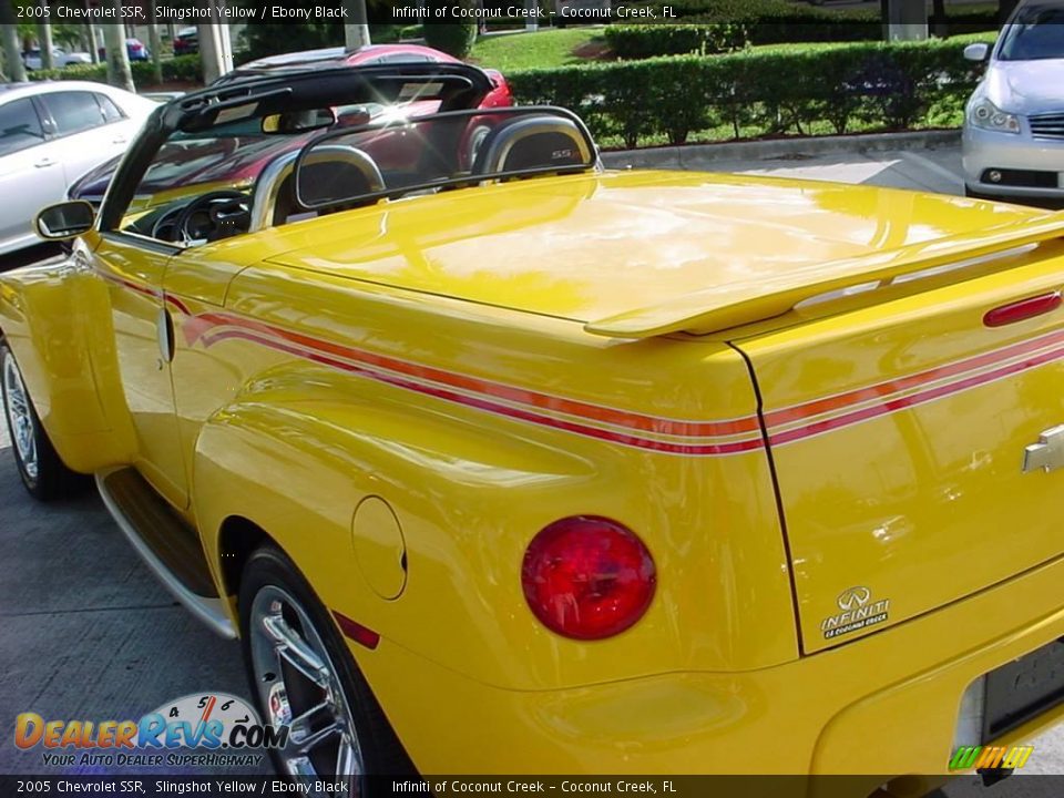 2005 Chevrolet SSR Slingshot Yellow / Ebony Black Photo #11