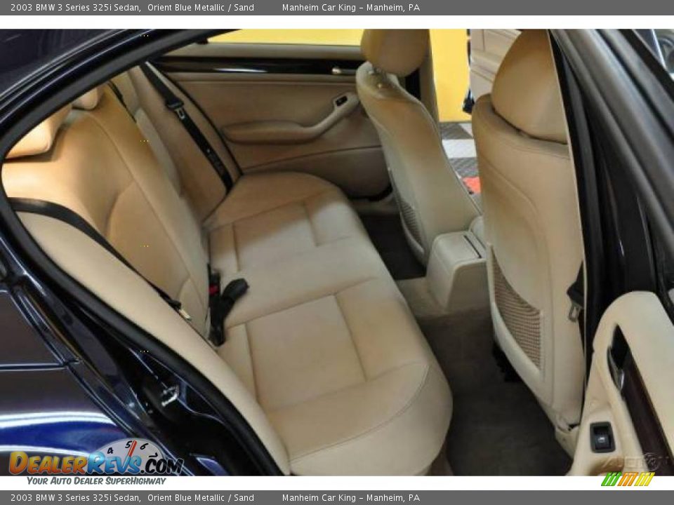 2003 BMW 3 Series 325i Sedan Orient Blue Metallic / Sand Photo #16