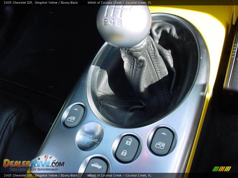 2005 Chevrolet SSR Slingshot Yellow / Ebony Black Photo #20
