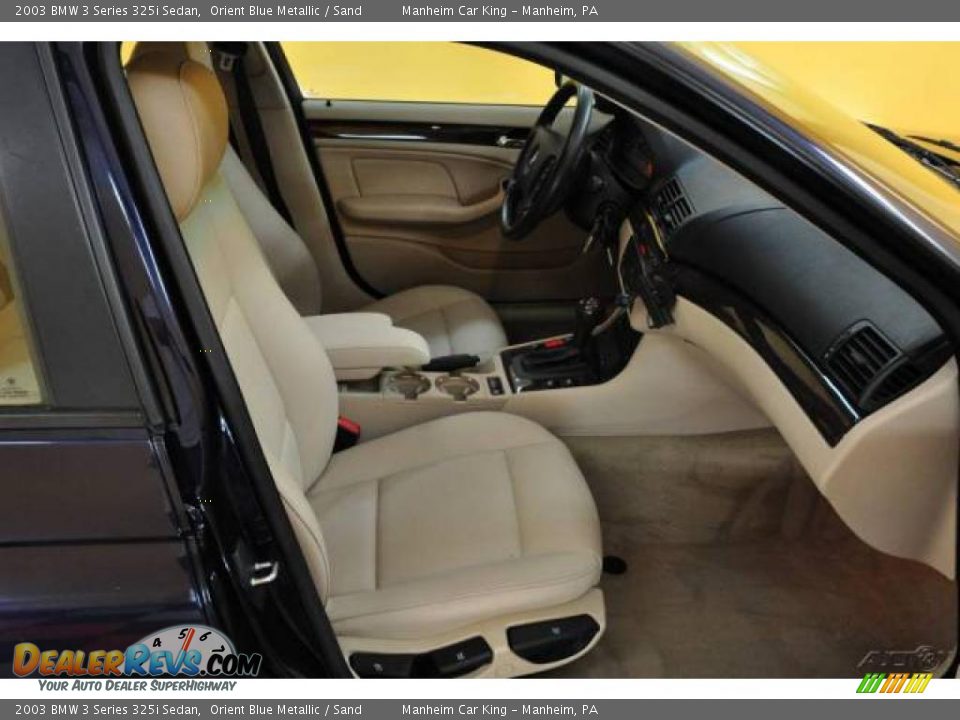 2003 BMW 3 Series 325i Sedan Orient Blue Metallic / Sand Photo #17