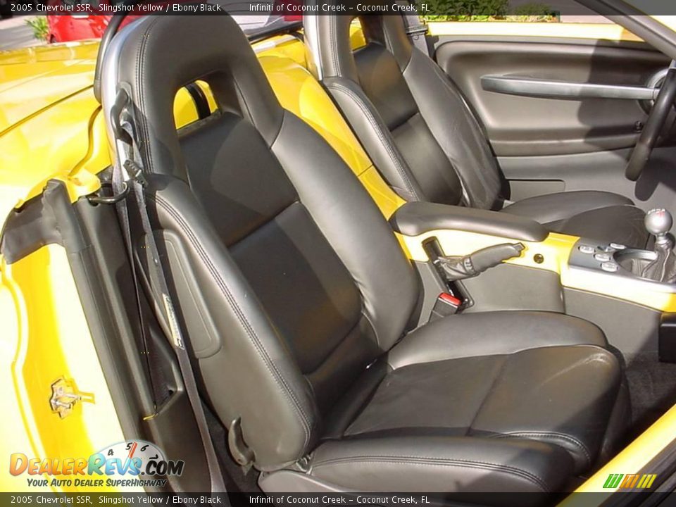 2005 Chevrolet SSR Slingshot Yellow / Ebony Black Photo #23