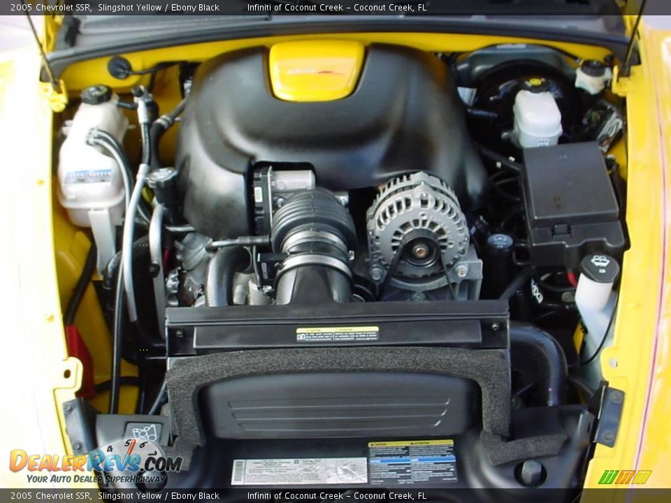 2005 Chevrolet SSR Slingshot Yellow / Ebony Black Photo #25