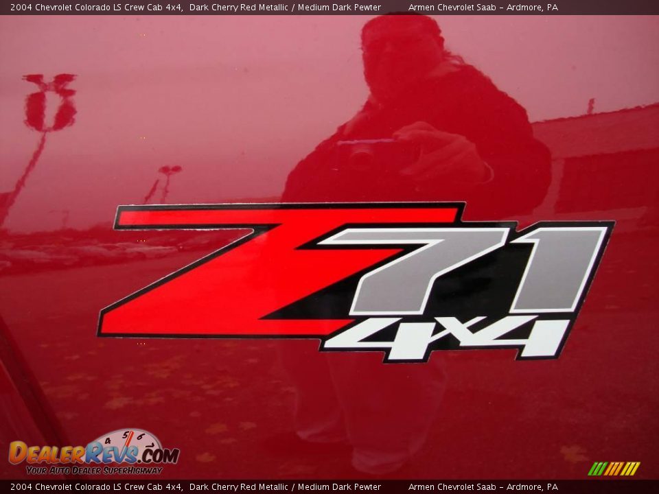 2004 Chevrolet Colorado LS Crew Cab 4x4 Dark Cherry Red Metallic / Medium Dark Pewter Photo #24