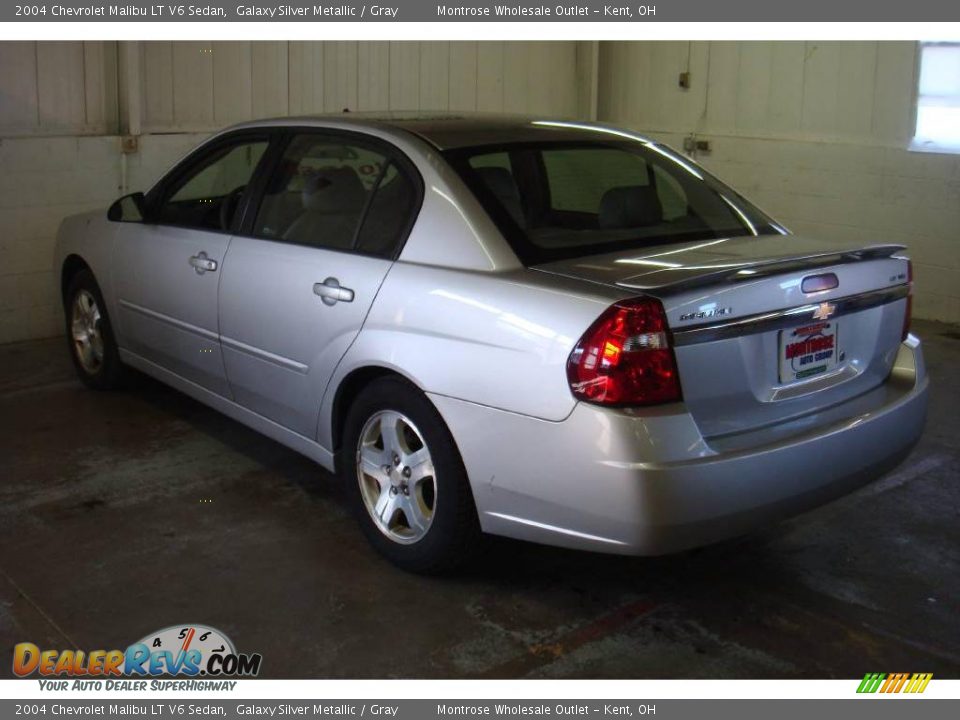 2004 Chevrolet Malibu LT V6 Sedan Galaxy Silver Metallic / Gray Photo #8